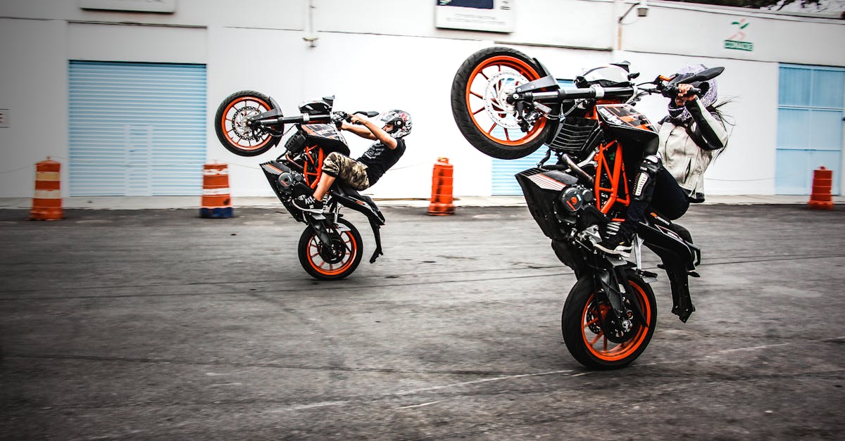 Essential Gear for Cycling After Dark